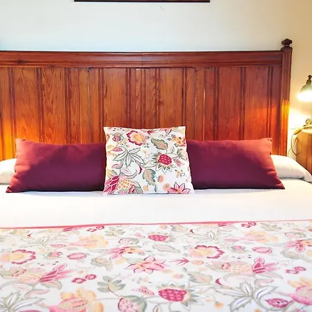 Country house El Llugaron Miravalles
