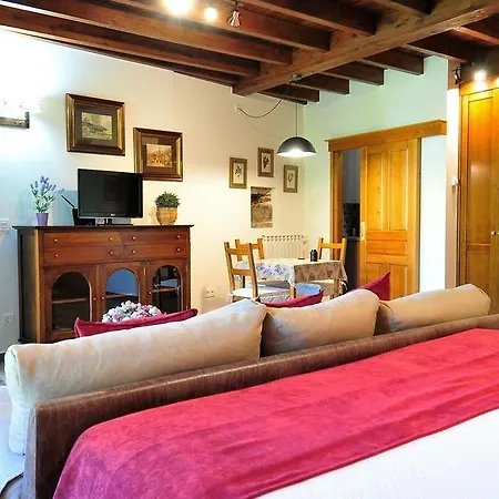 Country house El Llugaron Miravalles