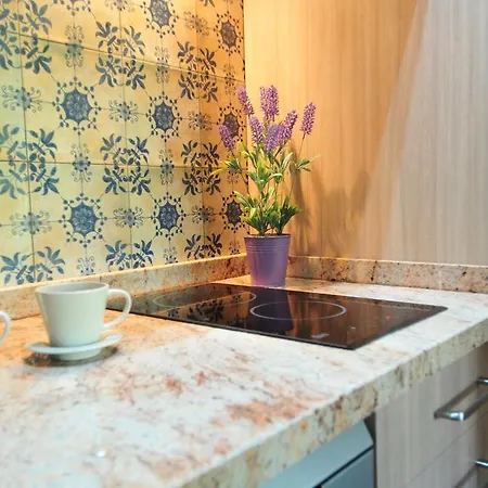 El Llugaron Country house *