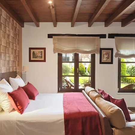 El Llugaron Country house Miravalles