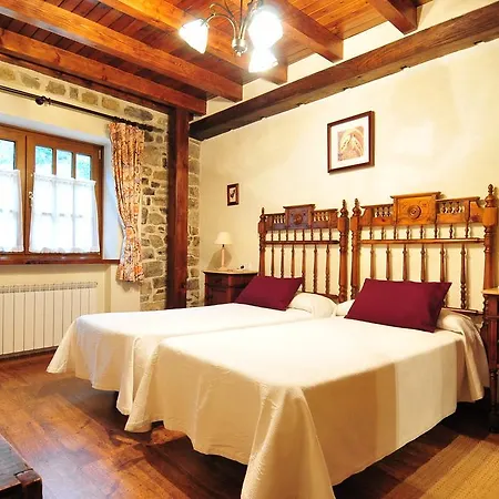 El Llugaron Country house Miravalles