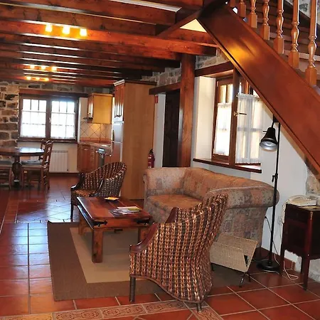 Country house El Llugaron Miravalles